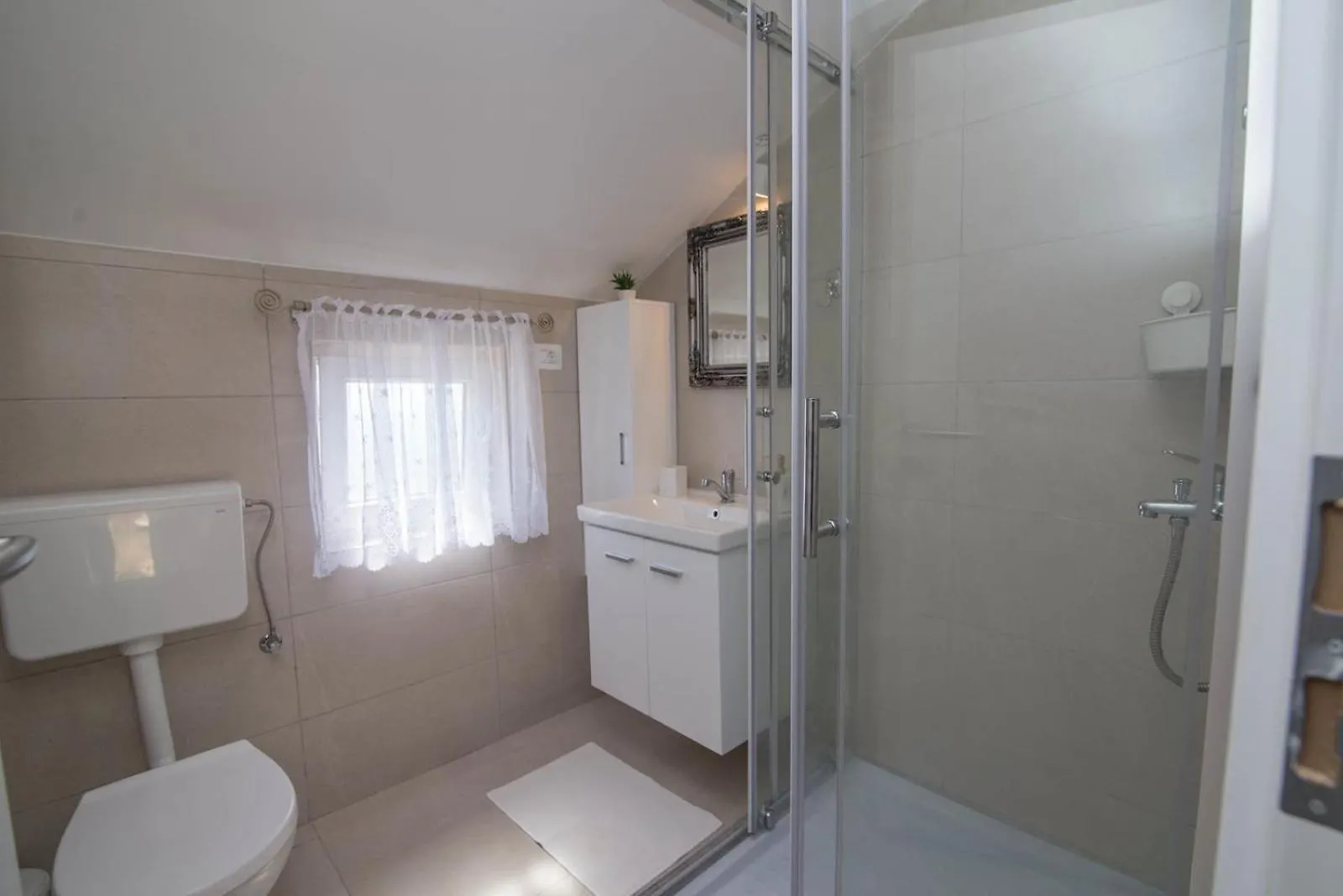 Tia Apartment Veli Losinj Croatia
