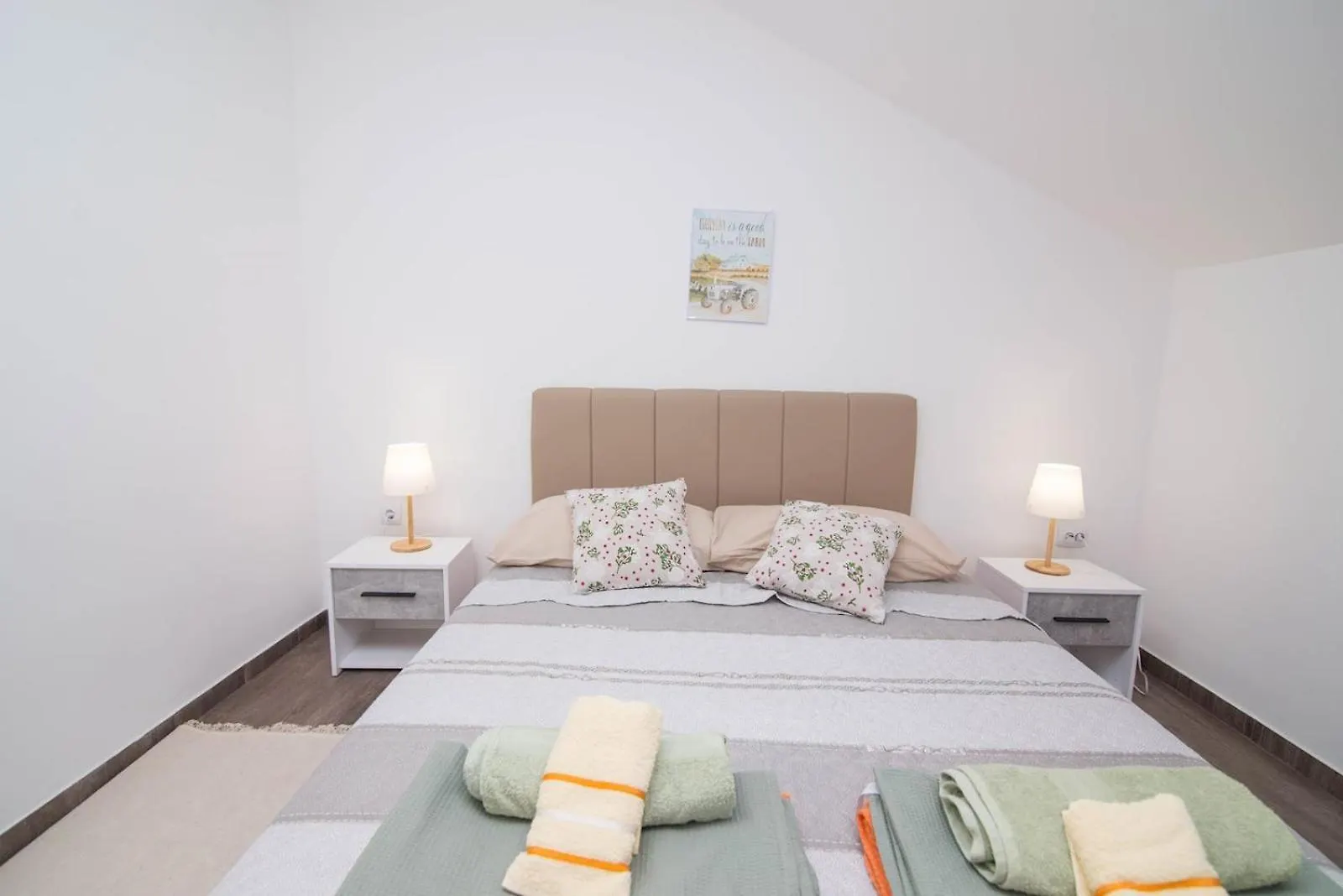 Tia Apartment Veli Losinj Croatia