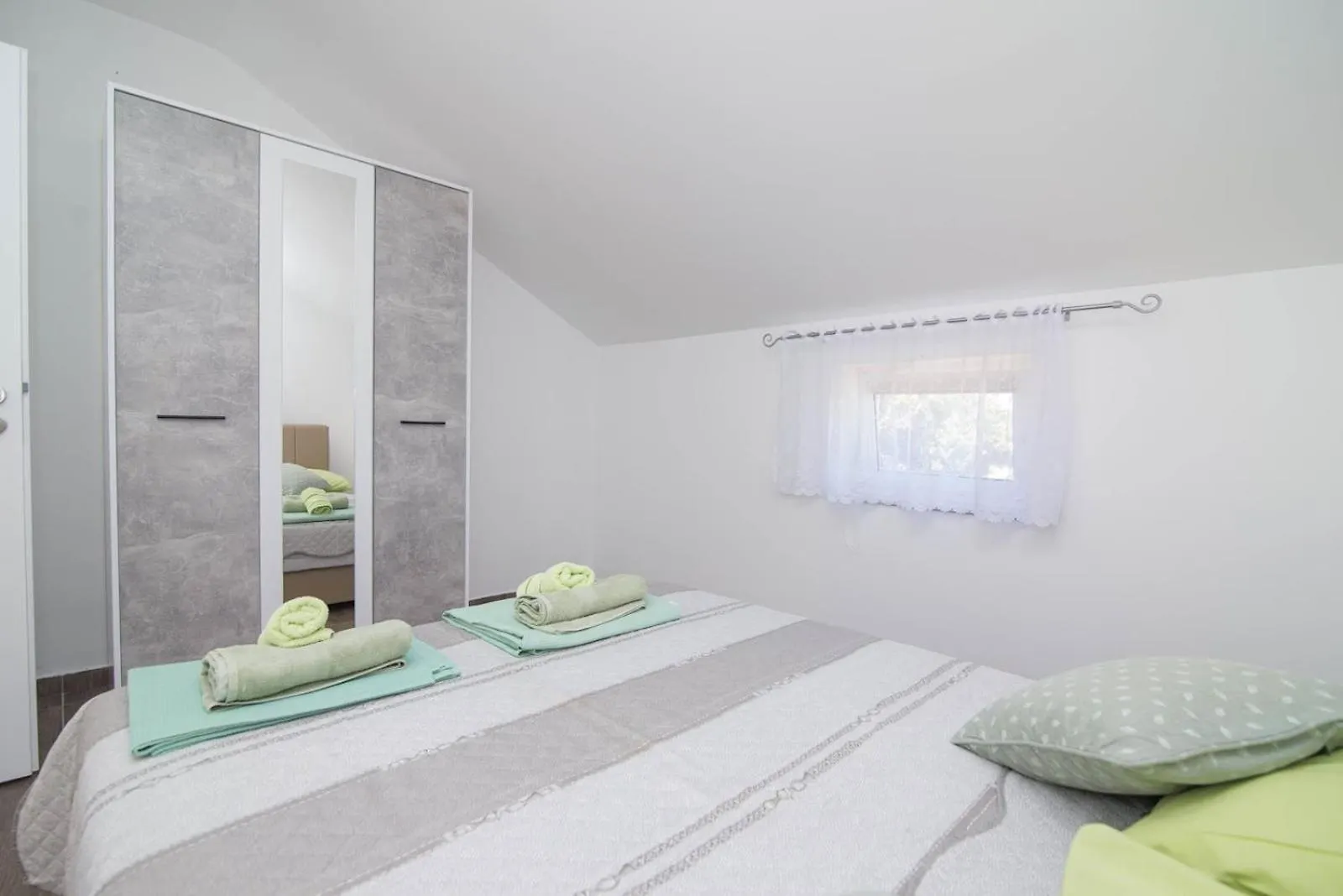 Tia Apartment Veli Losinj Croatia